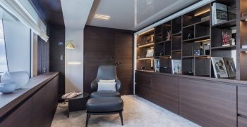 Custom Line Navetta 37 Main Deck