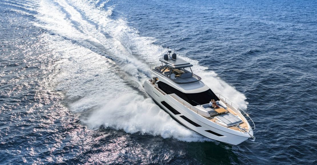 Ferretti Yachts 720 Cruising