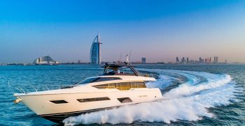 Ferretti Yachts 780 Cruising