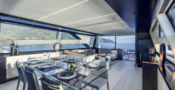 Pershing 9X Main Deck
