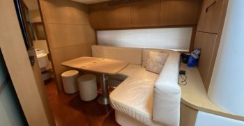 dinette20-1-825×550